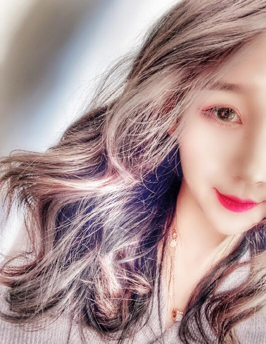 半阳老婆肖书妍微博照片,歌手半阳老婆肖书妍生活照写真图片,小宝姐姐图片合集