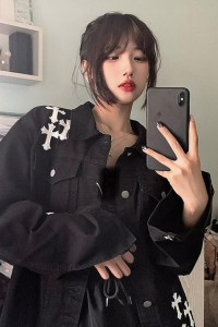 抖音网红林清平福利照片写真，快手菩提瓜事件爆红，真实年龄才15岁未成年