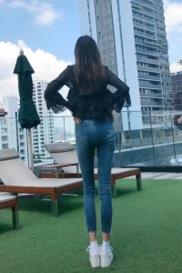 抖音长腿女神陈意礼高清福利生活照 网红陈意礼个人写真福利照