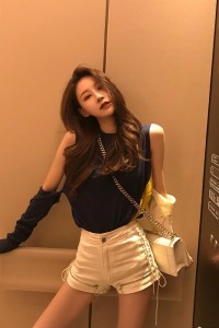 抖音红人温婉Wenwan近期生活照写真 温婉微博最新福利套图