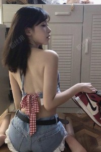 半藏森林胡文婕性感福利写真整容图片，半藏森林高清温泉泳装照