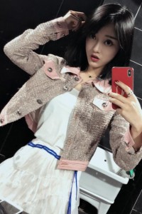 快手娜美大人最新生活照福利图片 快手美女娜美穿浴袍视频图片
