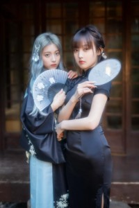 抖音欧尼熊旗袍写真图片，网红美女欧尼熊林越洲个人生活照片