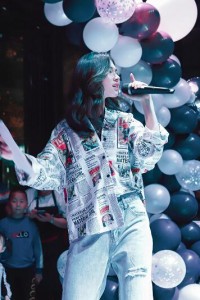 抖音阿悠悠最新生活照图片 一曲相思阿悠悠微博自拍照图片