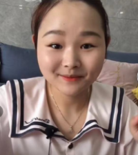 大脸妹格格