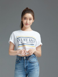姜贞羽