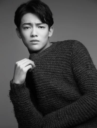 李逸男