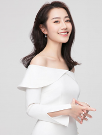 龙政璇