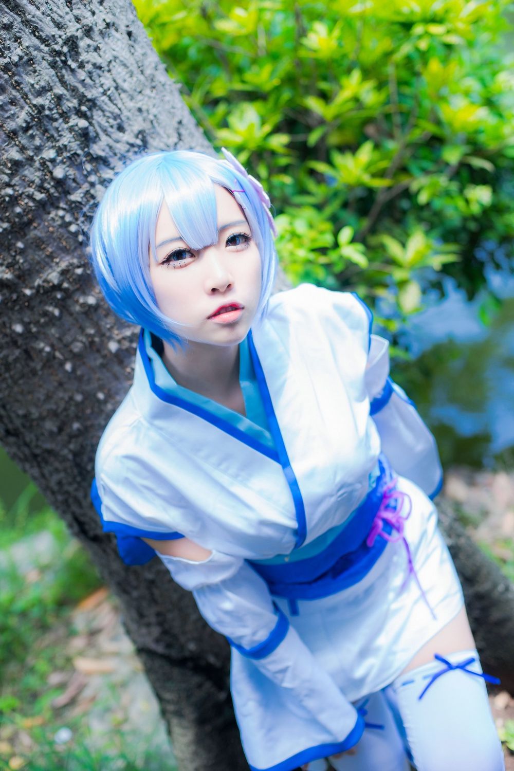 网红COSER二佐Nisa粉色护士服完美身材扮演蕾姆1号本