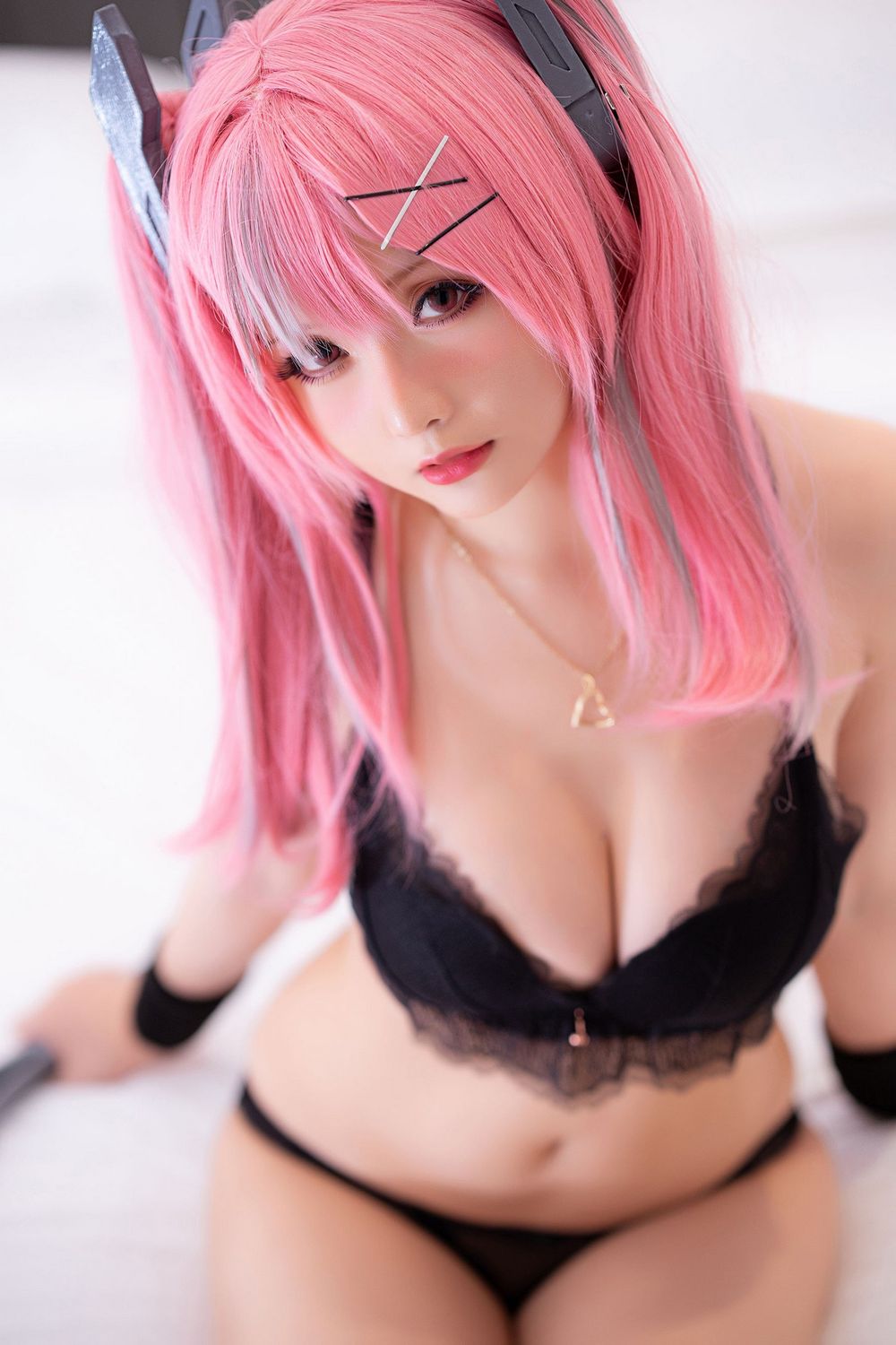 COSER小姐姐星之迟迟小蛮腰网球服装扮碧蓝航线布莱默顿美图