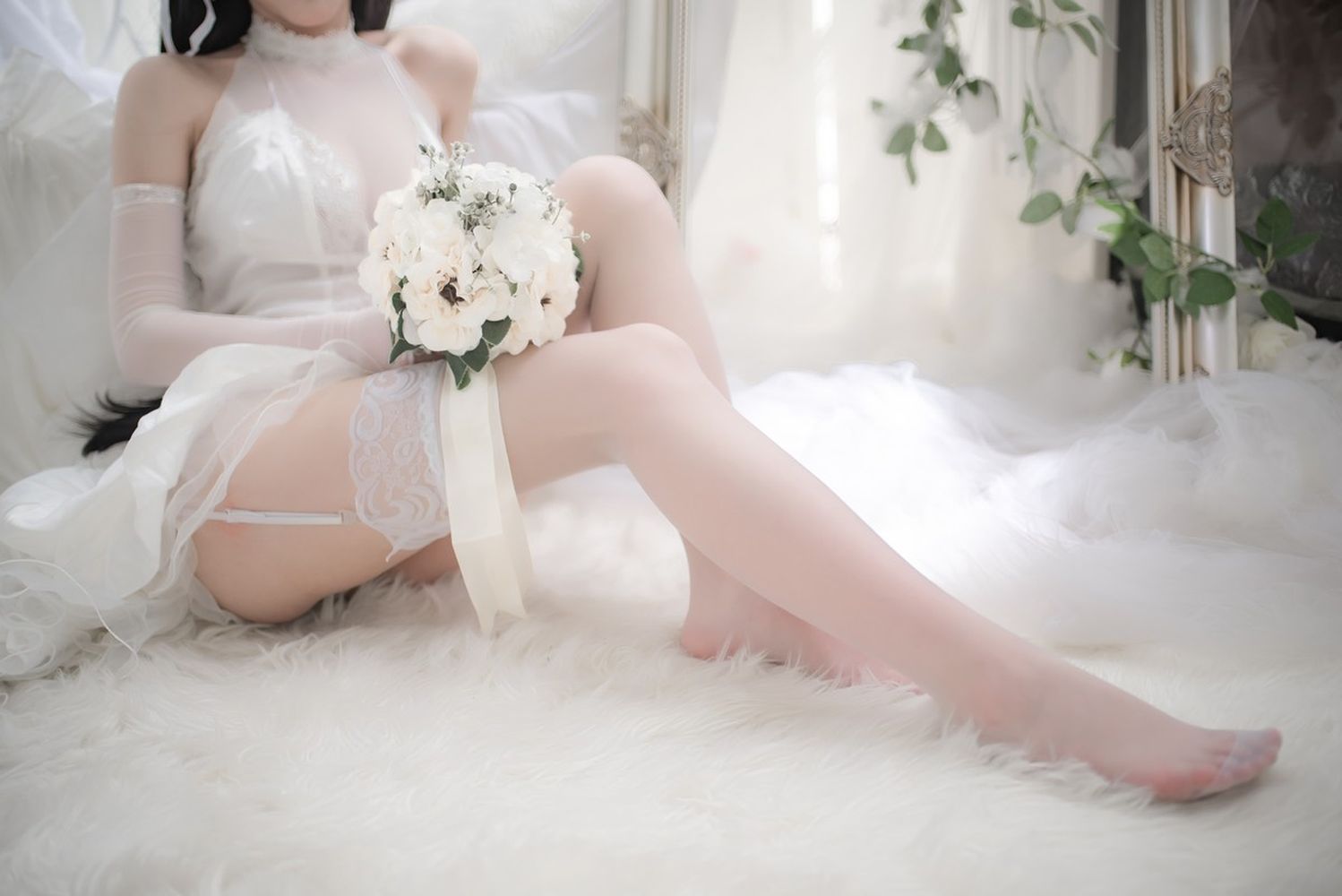 性感尤物清水由乃薄透婚纱配蕾丝吊袜爱宕婚纱主题写真